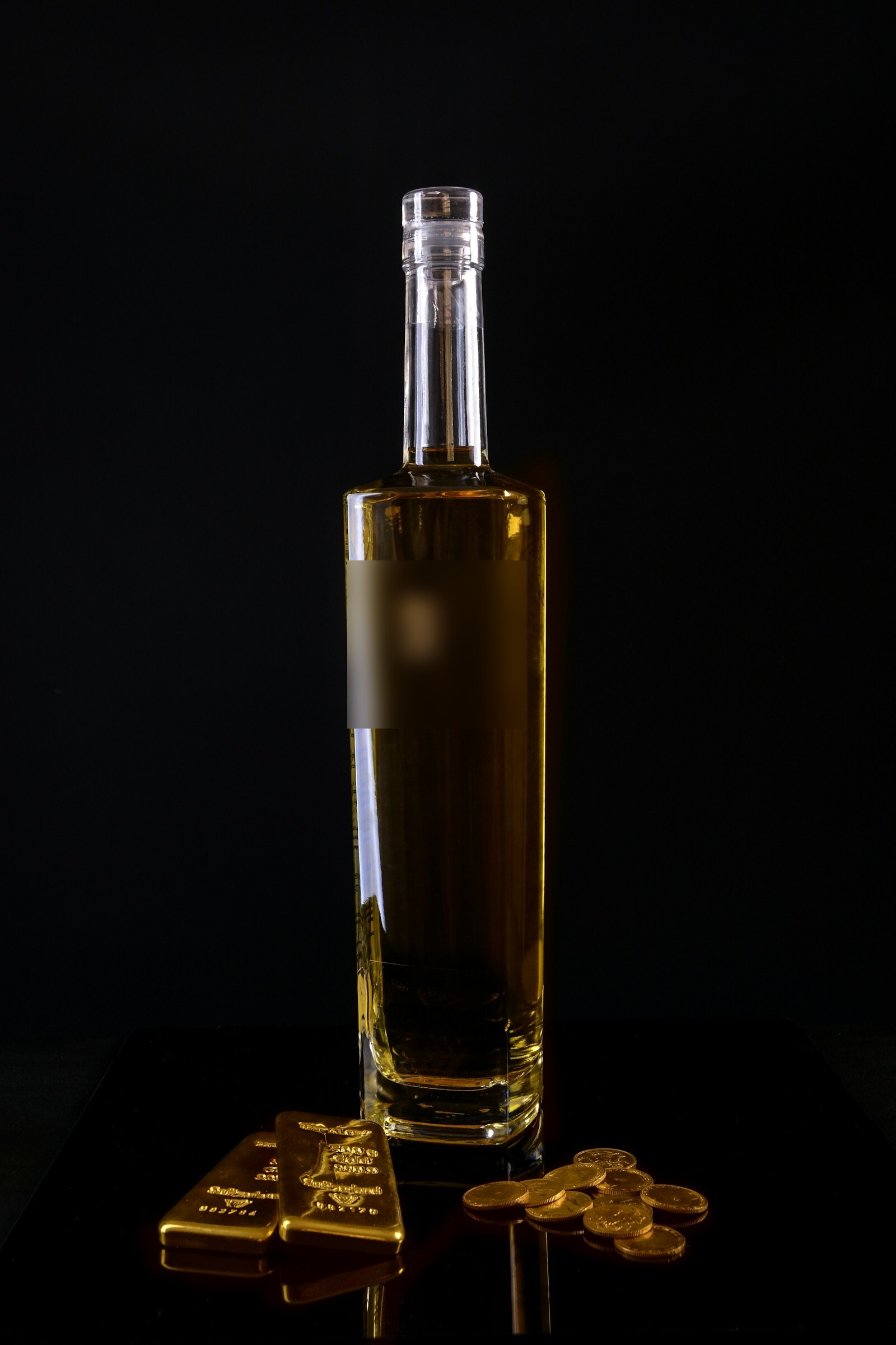 زجاجة عطر عود الملوك الذهبية